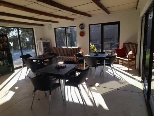 Bush Pillow Guest House Otjiwarongo Exterior photo
