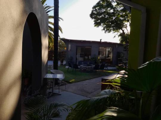 Bush Pillow Guest House Otjiwarongo Exterior photo
